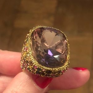 Beautiful multi stone pink/lt purple gem ring